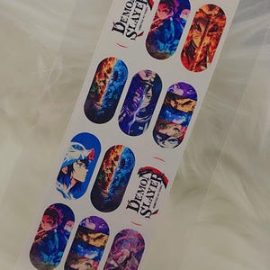Calcomanías para uñas Demon Slayer Waterlive: La reina del arte de uñas