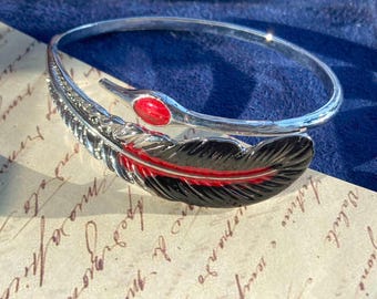 LADS Sylus Bracelet | Metal Alloy Feather Cosplay Otome Collection Gift