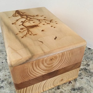 Scatola puzzle in legno massello - Gatto sull&#39;albero, scatola di legno, portagioie, realizzata a mano, scatola personalizzata, scatola personalizzata, fatta a mano, scatola, incisa, scatola di scorta