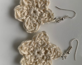 Earrings/Flower crochet earrings