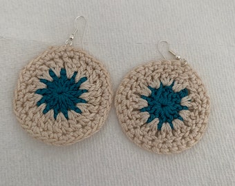 crocheted pretty dangle flower earrings