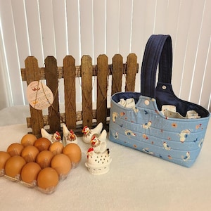 Egg Gathering Quilted Tote with Pockets