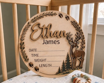Personalisierte Woodland Baby Geburtsankündigung Zeichen, benutzerdefinierte Deer Baby Name Plaque, Neugeborenen Krankenhaus Andenken Brett, Babypartygeschenk