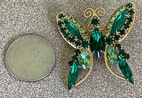 Stunning Green Rhinestone Butterfly Brooch Pin - image 3