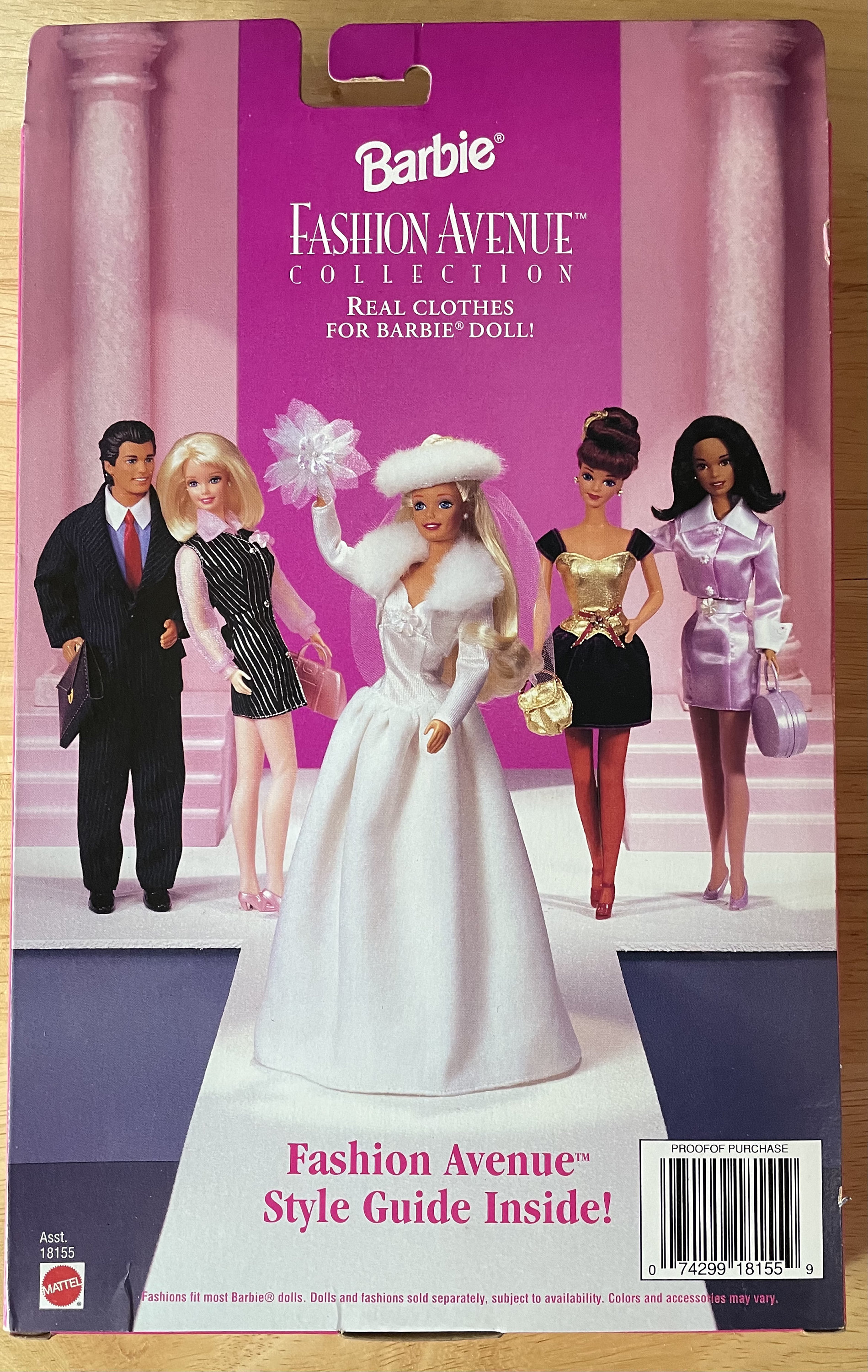 Coffret neuf et lingerie Barbie NRFB #18092 Fashion Avenue Ensemble, vers 1997 - France