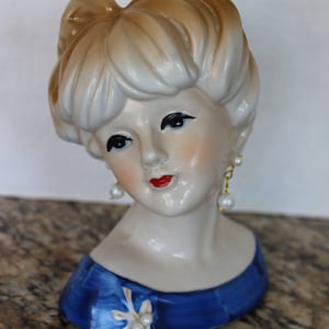 Beautiful Vintage Hand Painted Nippon Japan Head Vase
