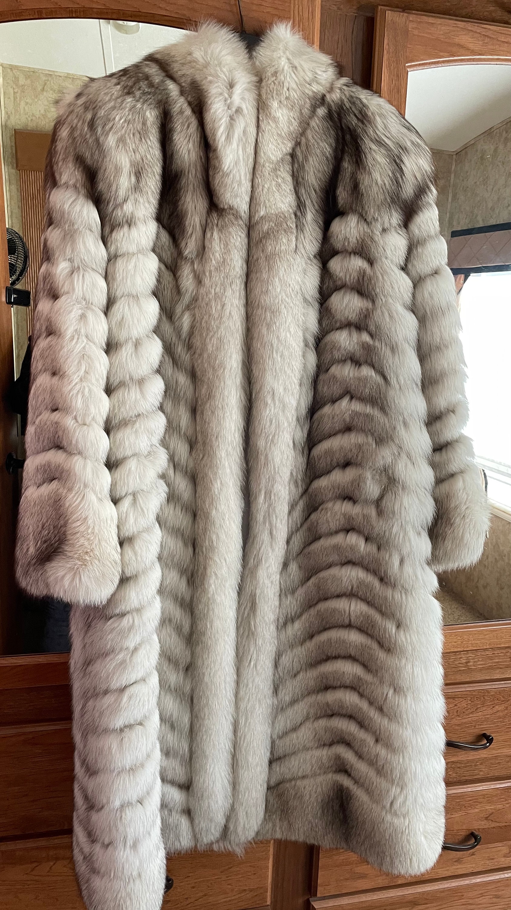 Chevron Fox Fur Jacket – GIA.VS