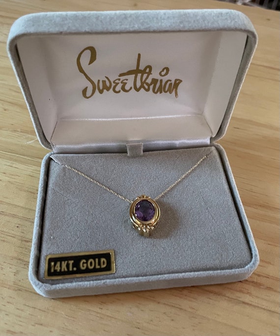 Beautiful 14k Gold and Amethyst Necklace