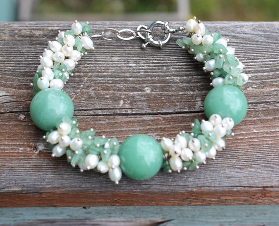 Unique Green Jade and Fresh Water Pearl Bracelet - image 1