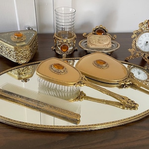 Schöne Antike Viktorianische Ormolu Eitelkeit Set Tray Kamm Bürste Schmuckschatulle Uhr Seifenschale Glas und Halter Bernstein Strass 8 Stück