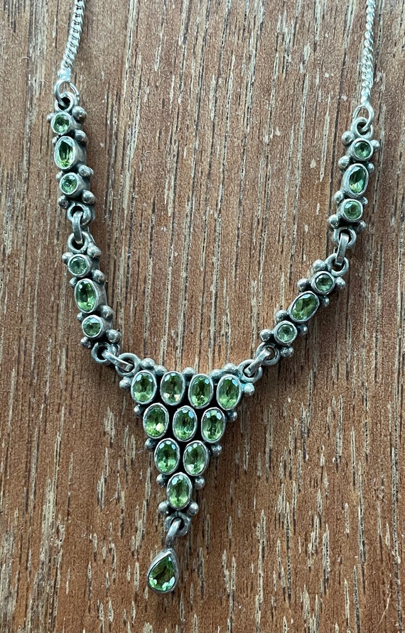 Stunning Peridot and Sterling Silver Necklace and… - image 1