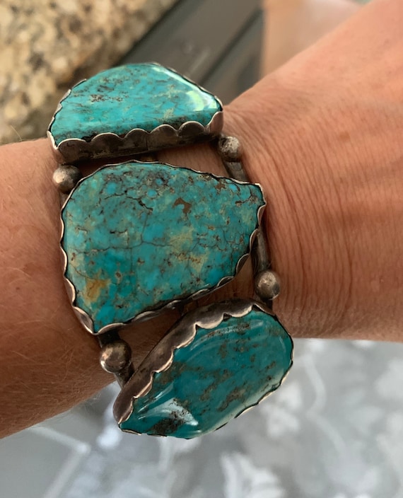 Huge Vintage Native American Navajo Sterling Silver Lime Green Turquoise Bracelet Old Cuff Huge Vintage Native American Navajo Sterling Silver Lime Green Turquoise Bracelet Old Cuff