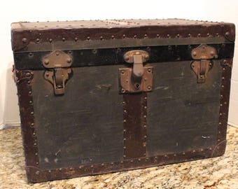 Antique Miniature Salesman Sample Steamer Trunk Doll Case