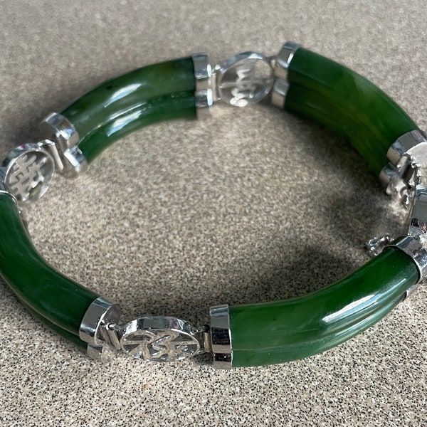 Bracelet asiatique vintage en argent sterling avec jade vert et panneau