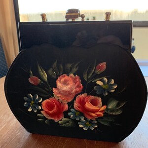 Beautiful Vintage Claire Fashions Hand Painted Roses Top Handle Purse