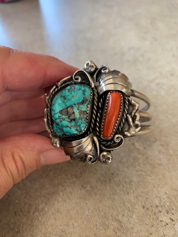 Huge Vintage Native American Navajo Sterling Silver Lime Green Turquoise Bracelet Old Cuff Huge Vintage Native American Navajo Sterling Silver Lime Green Turquoise Bracelet Old Cuff
