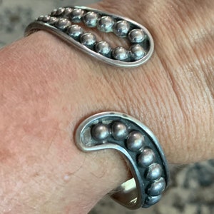 Vintage Taxco Mexico Sterling Silver Hinged  Bracelet