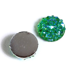 12mm Cabochons ronds de couleur vert AB en résine (1678-)