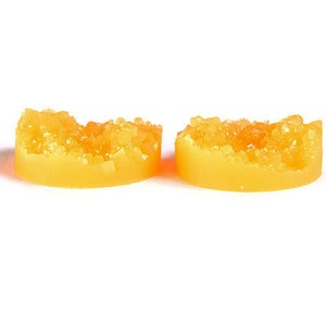 12mm Cabochons ronds de couleur orange en résine (1529)