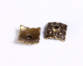 8mm antique brass square bead caps - 8mm filigree beadcaps - Square beadcaps - Nickel free - lead free (851)