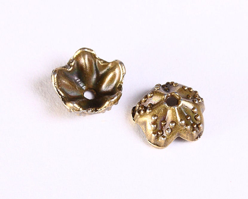 9mm Antique Brass Flower Bead Caps 9mm Textured Beadcaps Etsy