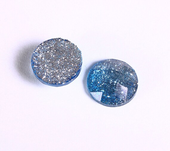 GLITTER GALAXY-handmade glitter glass cabochon silver cameo necklace