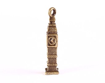 Antique brass London charms - Big Ben Tower charm - Big ben pendant - 25mm x 5mm - Lead free - Nickel free (1256)