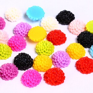10mm flower cabochon - 10mm mixed color cabochon - 10mm mum cabochon - 10mm dahlia resin cabochon (946---)