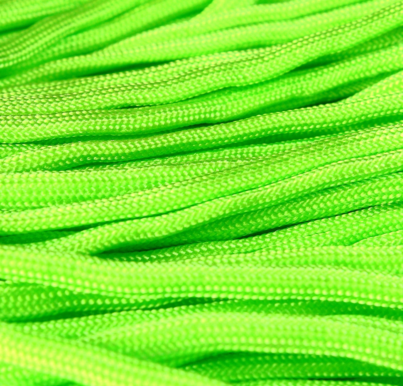 4mm green parachute cord - rope - Paracord - Para cord (1456)