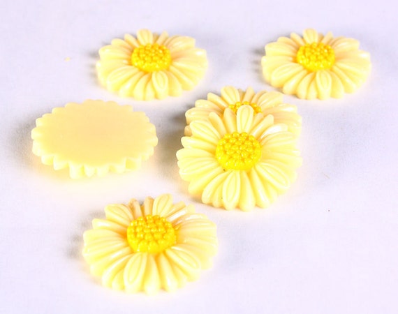 Resin Cab - Oval Large, Druzy Daisy Resin Cab - Oval Large, Druzy Daisy