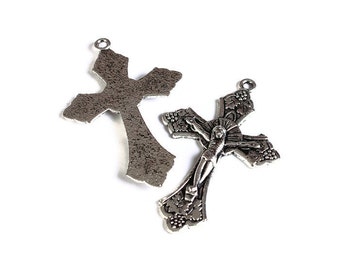 Cross charm pendant - christian cross - Jesus - antique silver - Jesus Crucifix medal Catholic Christian - 48mm x 31mm (1745)