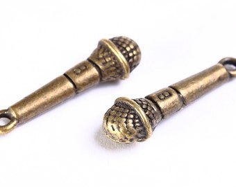 Antique brass microphone charm - 3D charm - Microphone Pendants - Music charm - Song charm (547)