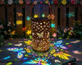 Linterna solar de mariposa colorida para exteriores, luz decorativa de metal para jardín, lámpara solar colgante impermeable para patio, jardín y camino, regalo único