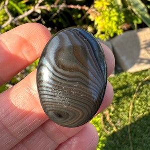 Banded Psilomelane Cabochon: Black & Silver Eye Pattern Stone (32mm x 22mm)