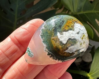 Large Moss Agate Cabochon. Green Stones. Transparent. Tube agate. Destash stones. Sale. Green agate. Triangular.