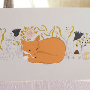 4 eco cards / postcards – Fox – Hand drawn animal illustration with a sleeping fox among flowers. Vegetable based ink, 100% recycled paper.