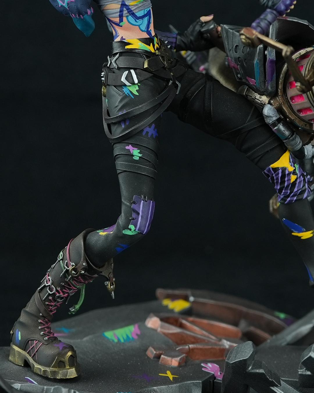 Jinx Statue / League of Legends Figure / Hand-painted Resin Game ...