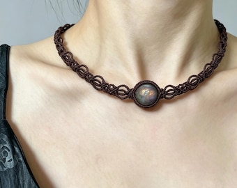 OOAK Macrame Choker, Round Cabochon Flashy Labradorite Hand‑Woven Necklace, Bohemian Crystal Layering Jewelry