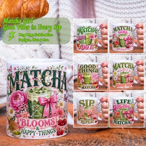 Puede incluir: Una colección de siete tazas de cerámica blanca con coloridos diseños de sublimación con temas de matcha, patrones florales, lazos rosas y varias frases como Matcha Made Me Do It, Good Things y Life is Better, mostradas en una cuadrícula.