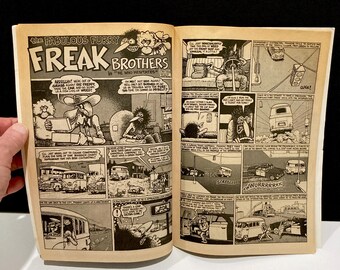 Fabulous Furry Freak Brothers Comic Book Gilbert Shelton Rip