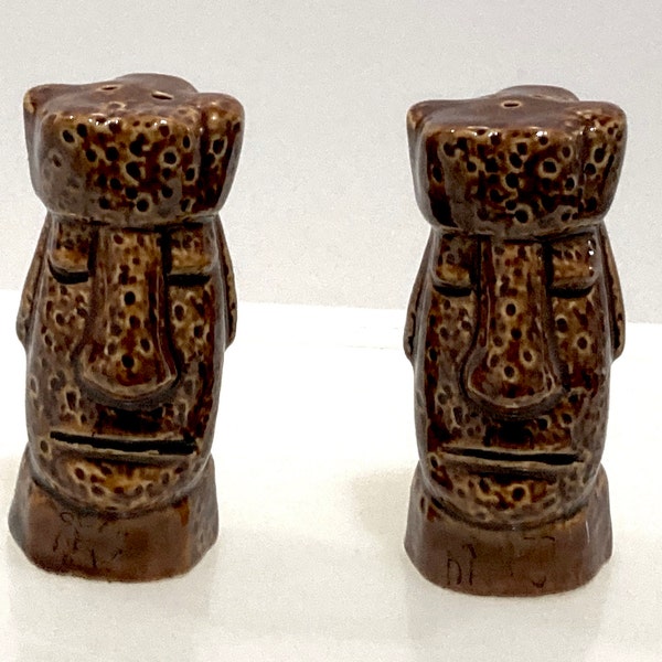 Tiki Chess Piece Figure Salt and Pepper Shaker Set Vintage 60's Ceramic Brown King with Crown S&P Shakers / Luau Tiki Party, Renaissance