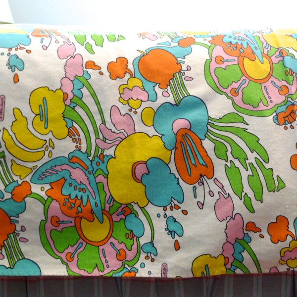 Peter Max Bedspread Vintage Twin Bed Psychedelic Textile Cosmic Flower Power Fabric Hippie Fabric 1960's 1970s Pop Art Artist Surreal