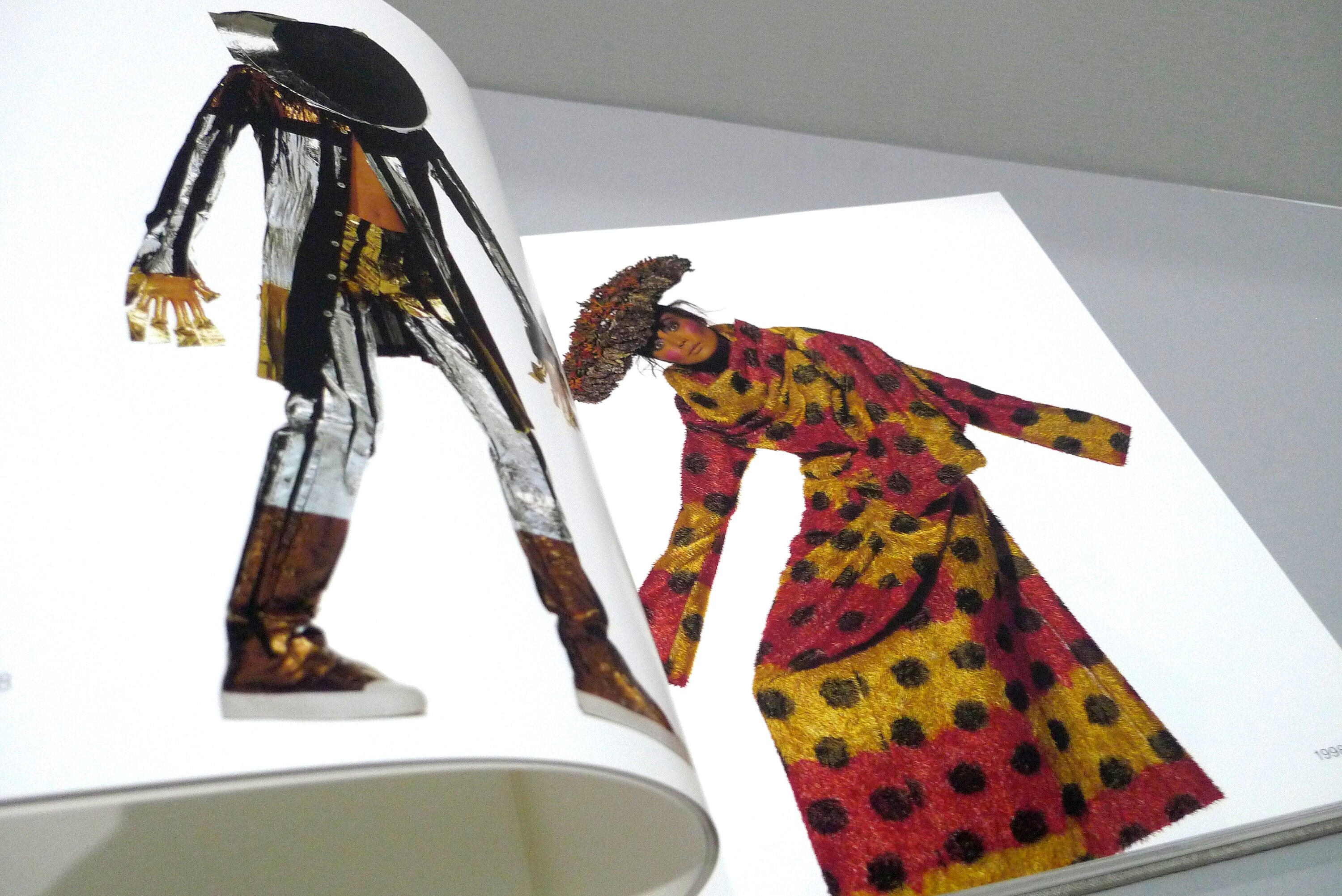 Irving Penn Regards the Work of Issey Miyake: Photographs, 1975-1998 Hardback Book With Dust Jacket / Japanese Fashions Design - Etsy Irving Penn Regards the Work of Issey Miyake: Photographs, 1975-1998 Hardback Book With Dust Jacket / Japanese Fashions Design - Etsy
