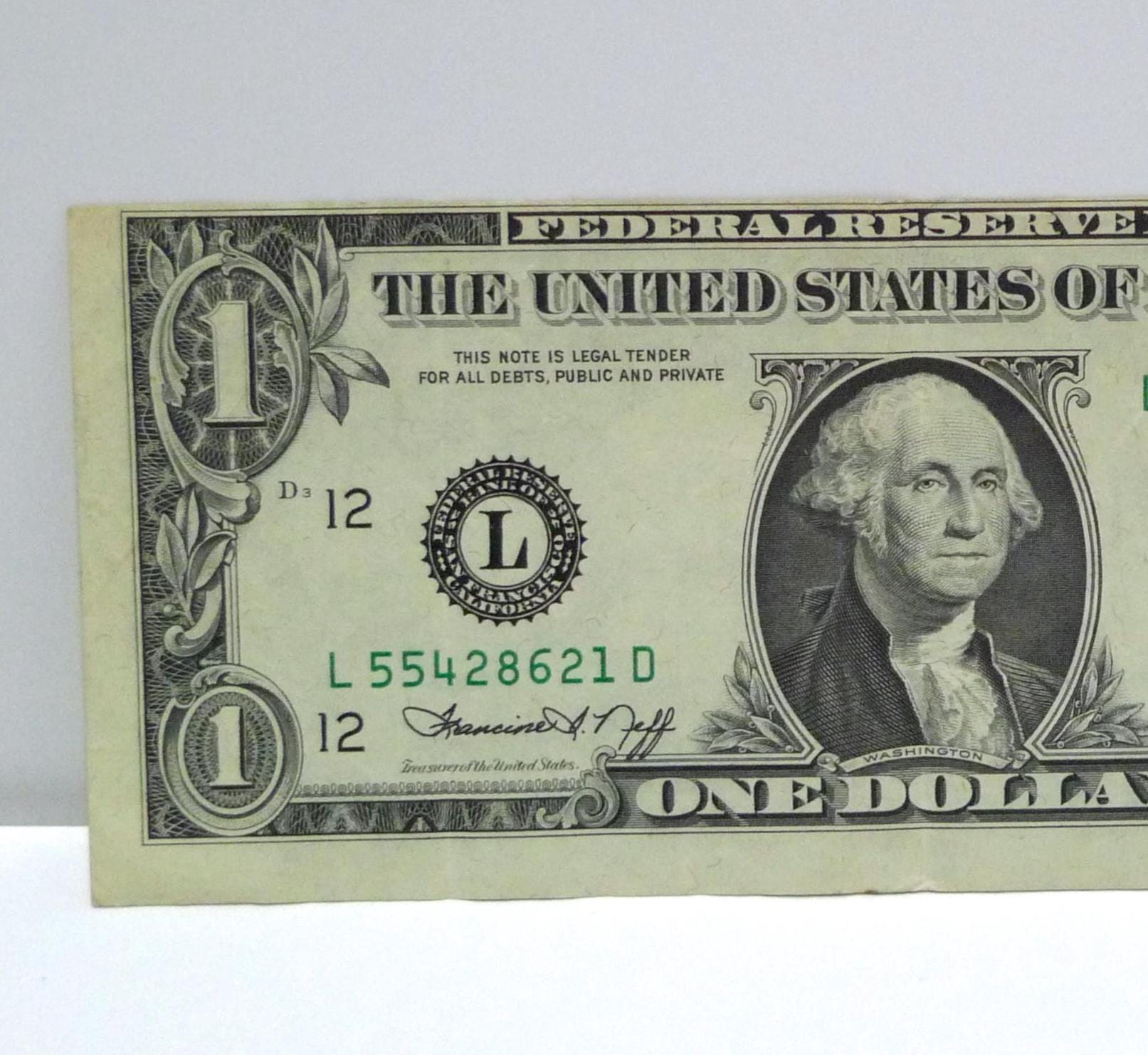 One Dollar Bill 1974 Series / Error, Misprint, Misaligned
