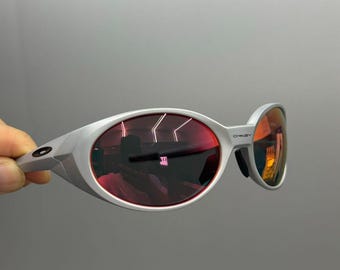 Retro Oakley Eye Jacket Redux Sonnenbrille Silberrahmen rote Linse
