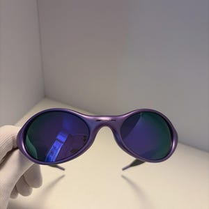 Retro Oakley X guadalupe eye jacket Sunglasses lilac metallic/Purple lens image 3
