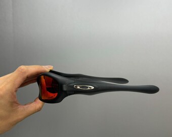 Retro Oakley 00s Monster Dog Sunglasses Black Frame Red Lenses Y2k