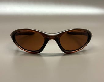 Gafas de sol Oakley Minute Gen 1 estilo retro/años 90, montura marrón, lentes marrones, 137 mm