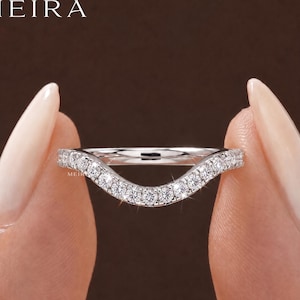 18K Gold Vermeil Chevron Contour Stacking Band, Round Lab Grown Diamond Wedding Stackable Band, Custom Curved Ring Anniversary Gift for Wife