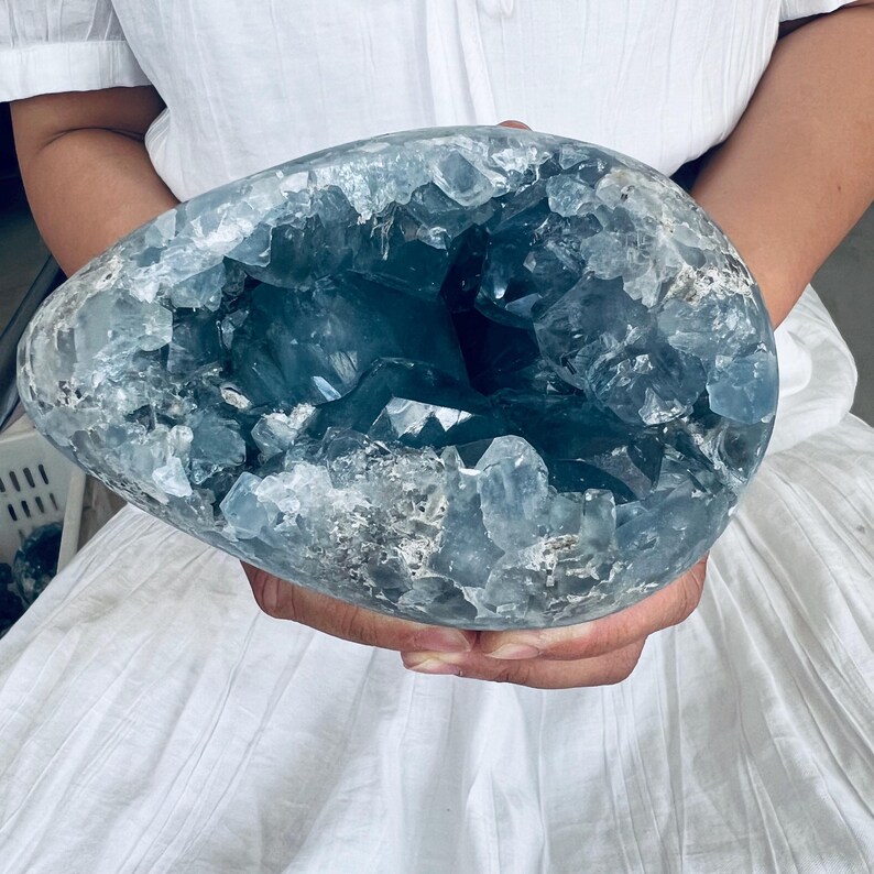 4.84LB Nnatural Celestite Crystal Cave Geode - Home Decor & Mineral ...